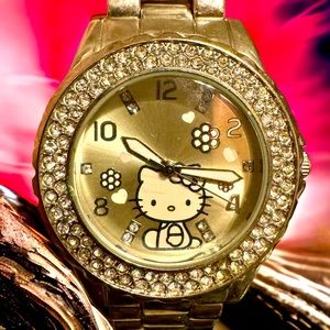 Sanrio Hello Kitty Watch Women Silver Tone Stainless Steel Classic Silver Dial
